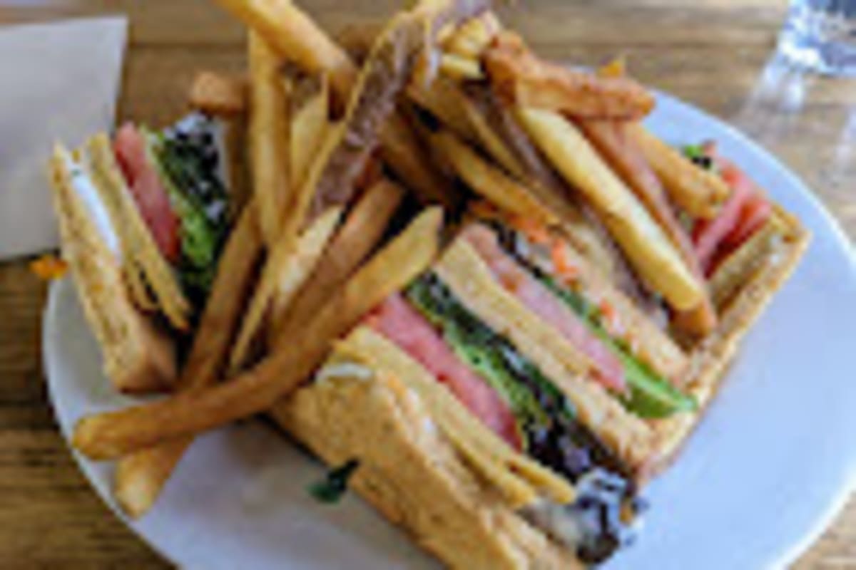 Follow Your Heart Cafe Delivery Menu Order Online 21825 Sherman Way