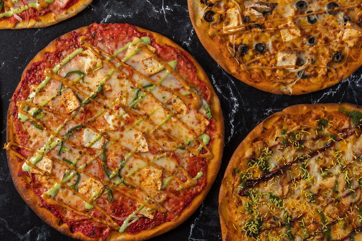 Mazala Pizza - River North - Chicago, IL Restaurant Menu + Delivery