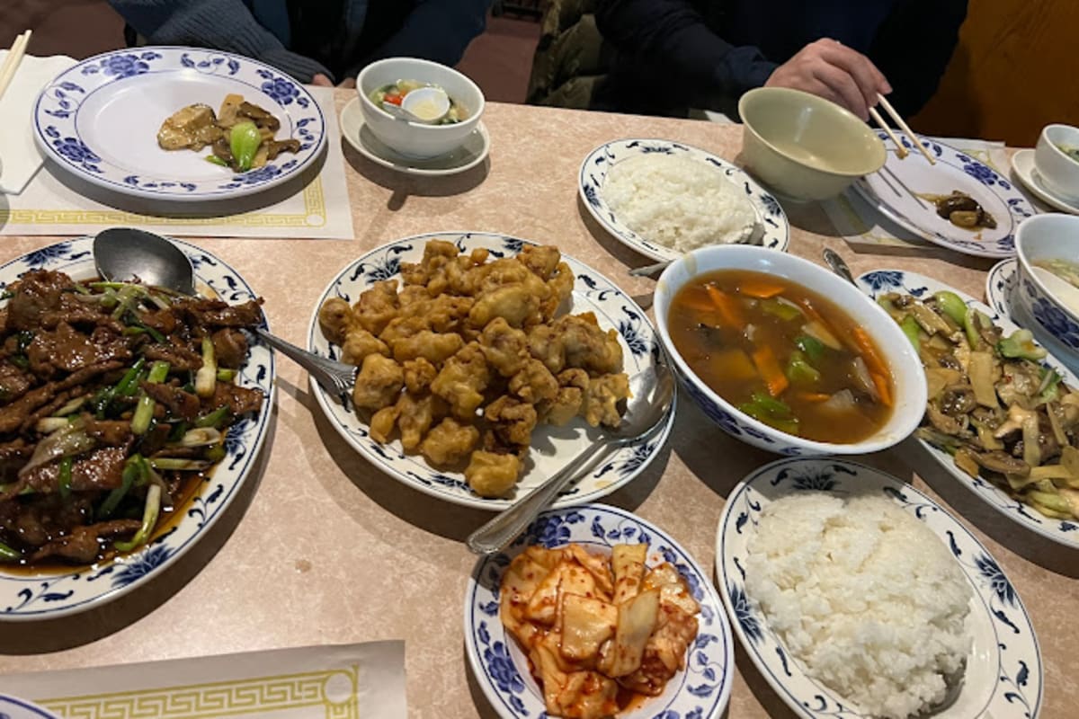 Peking Mandarin Restaurant Delivery Menu Order Online 3459 West