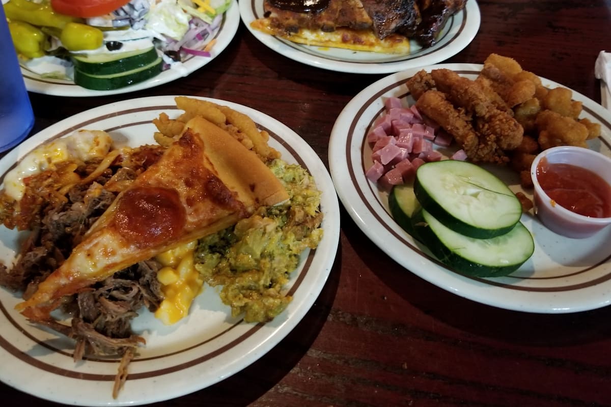 Wood Grill Buffet Pigeon TN Restaurant Menu + Delivery