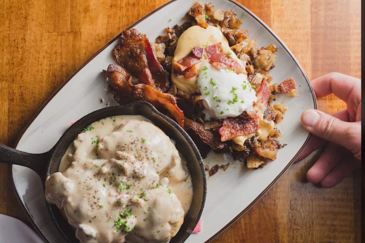 Jojo's Diner Delivery Menu Order Online 6118 Military Ave Omaha