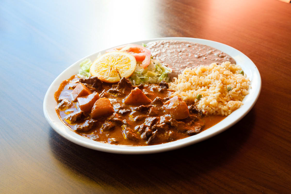 Quesadilla La Reina Del Sur Delivery Menu Order Online 2237 N Western Ave Chicago Grubhub