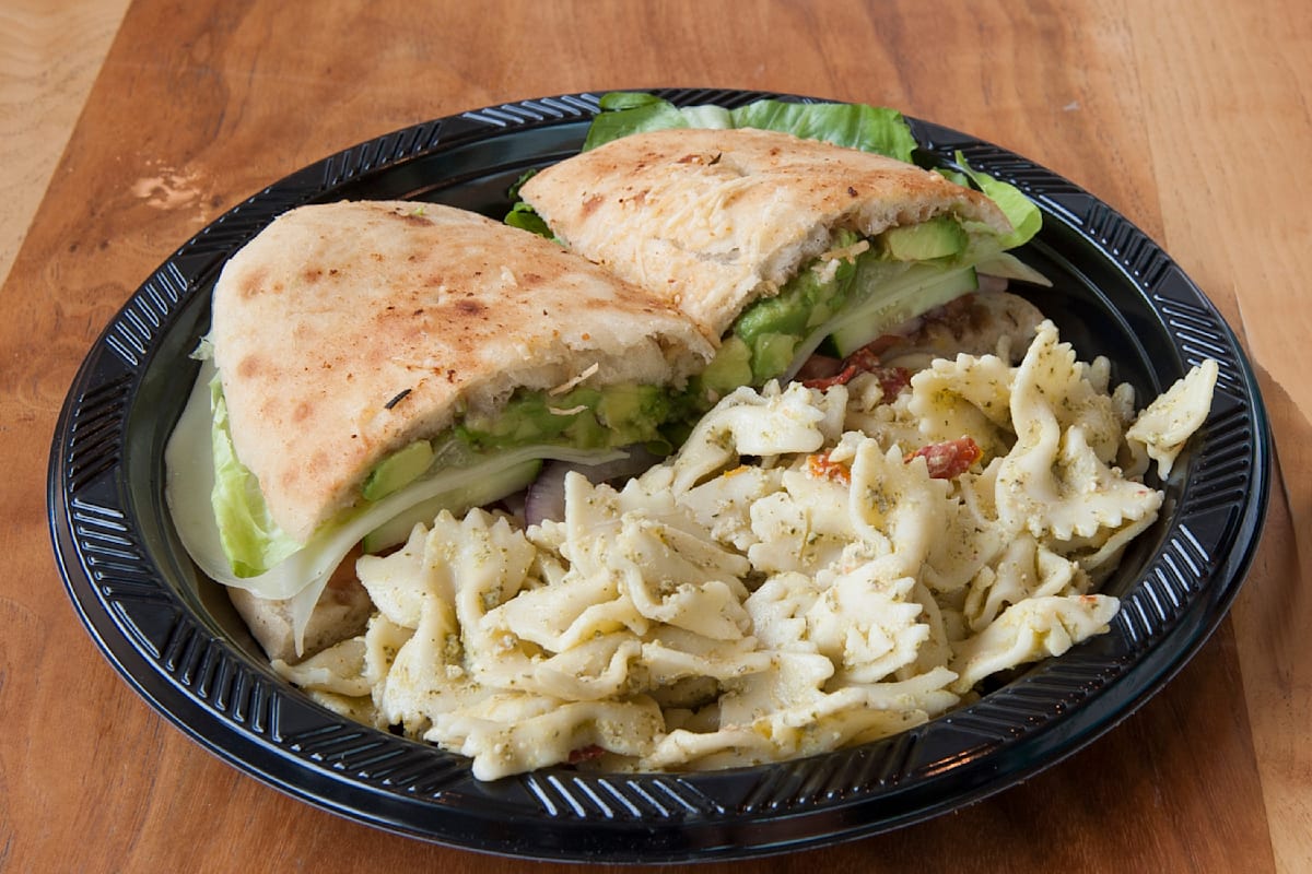 Stone Oven Del Amo Delivery Menu Order Online 21712 Hawthorne Blvd Ste VC09 Torrance Grubhub