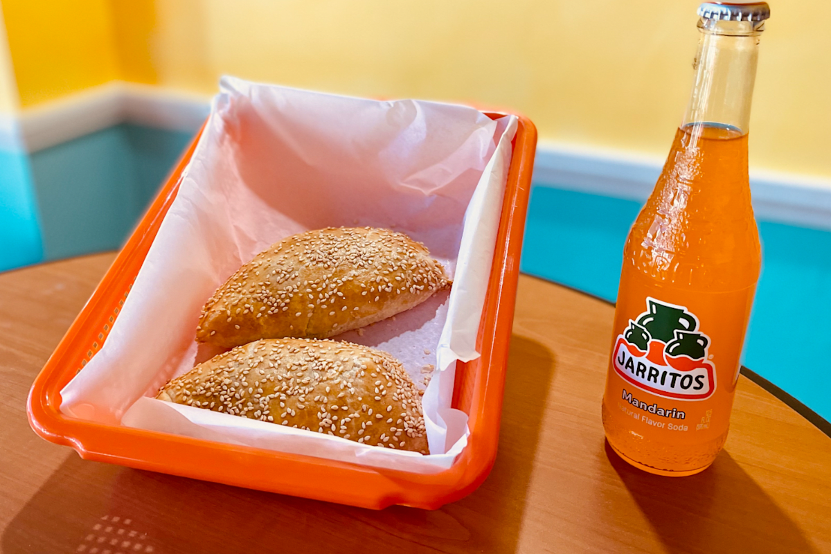 Casa Guzmania Delivery Menu Order Online 350 S Market St San Jose