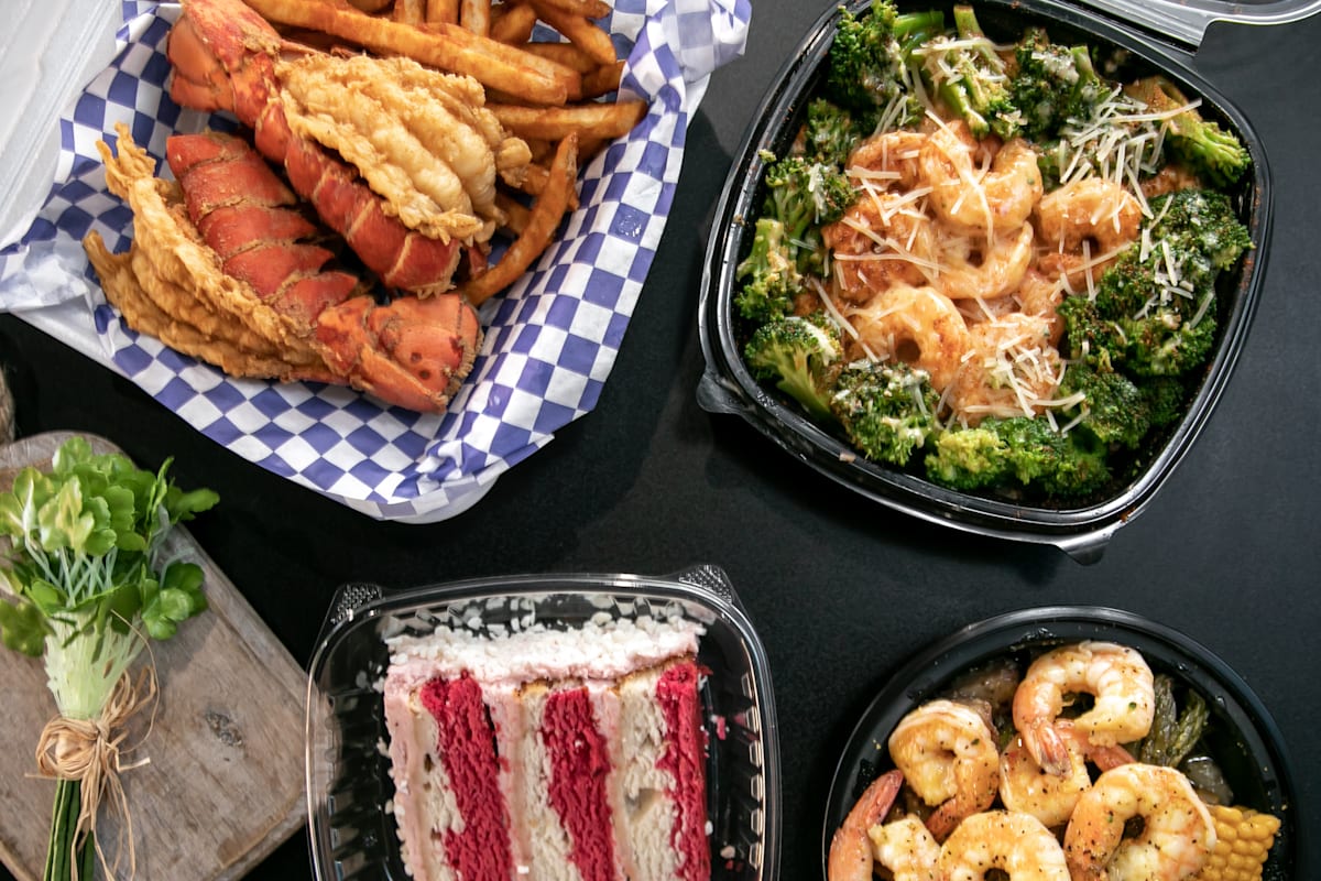 Deeo's cheap seafood menu
