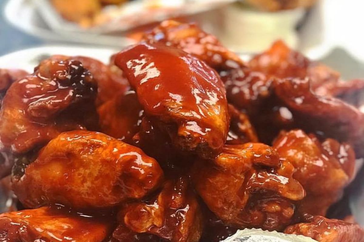 Golden Hooks Seafood & Chicken Delivery Menu Order Online 212 SW