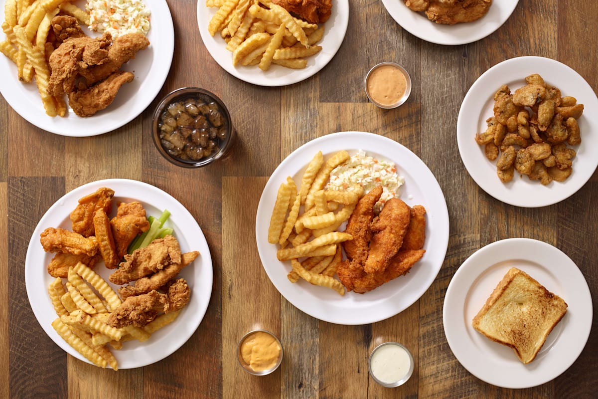 Zaxby's Delivery Menu Order Online 1814 W 5400th S Taylorsville