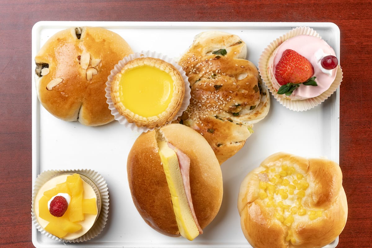 Cherry Blossom Bakery Delivery Menu Order Online 844 Clement St San