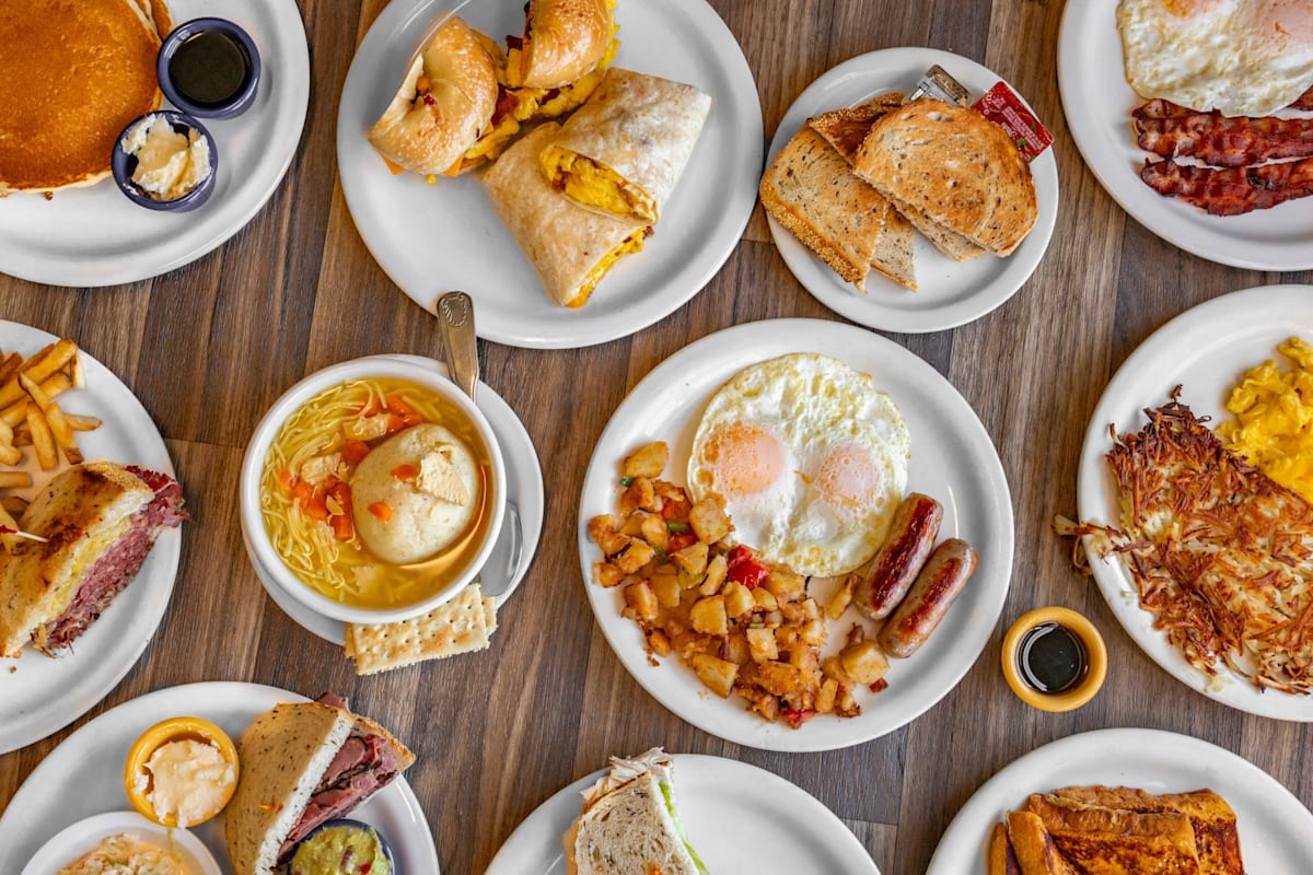 Mort's Deli Tarzana Delivery Menu Order Online 18452 Clark St Los