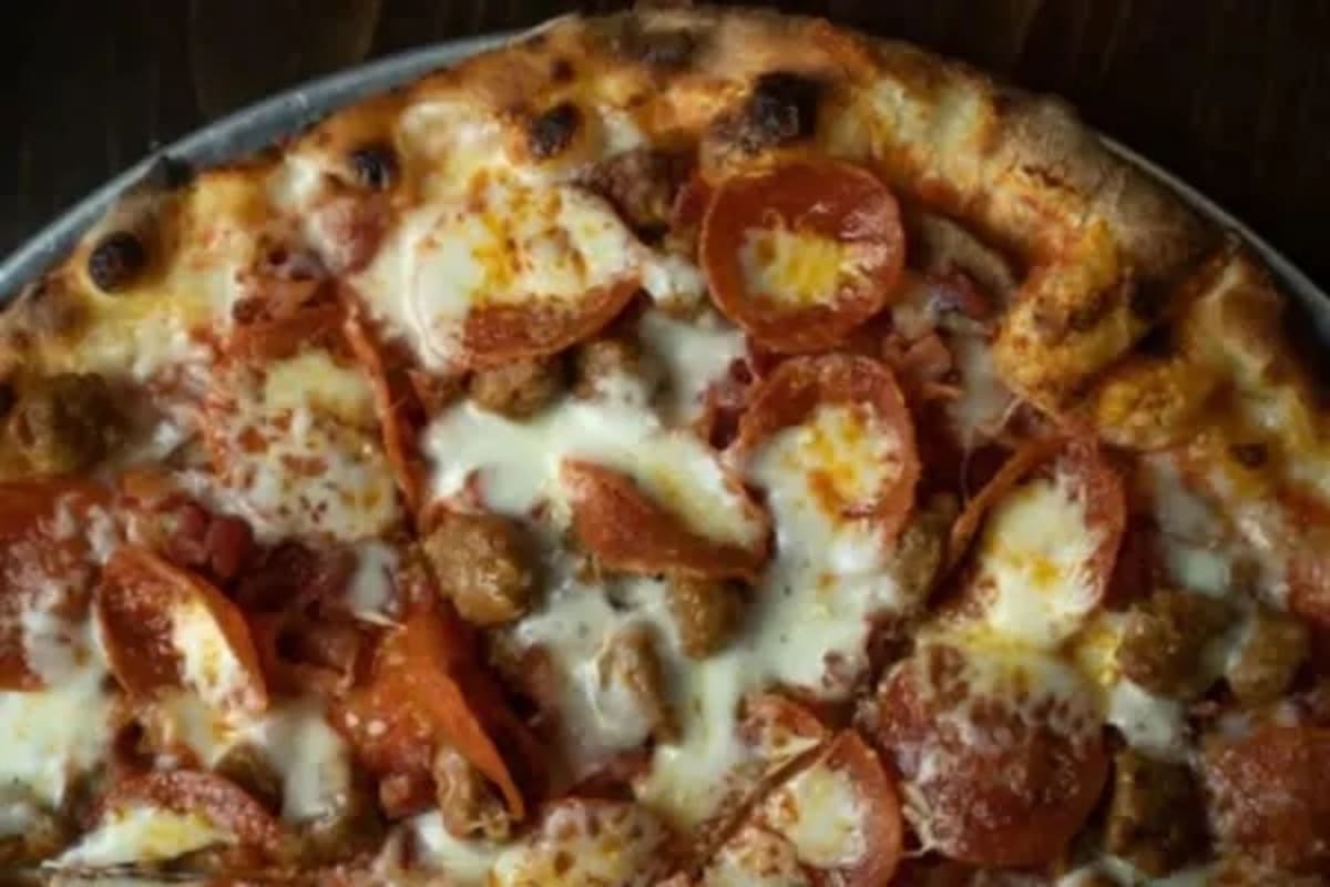 The Hub Pizza Bar Naugatuck, CT Restaurant Menu + Delivery Seamless