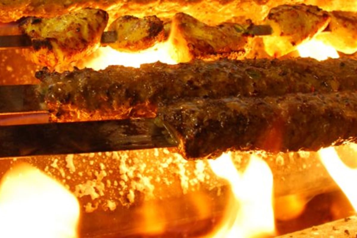 Grill Kabob Tysons Delivery Menu Order Online 1961 Chain Bridge Rd