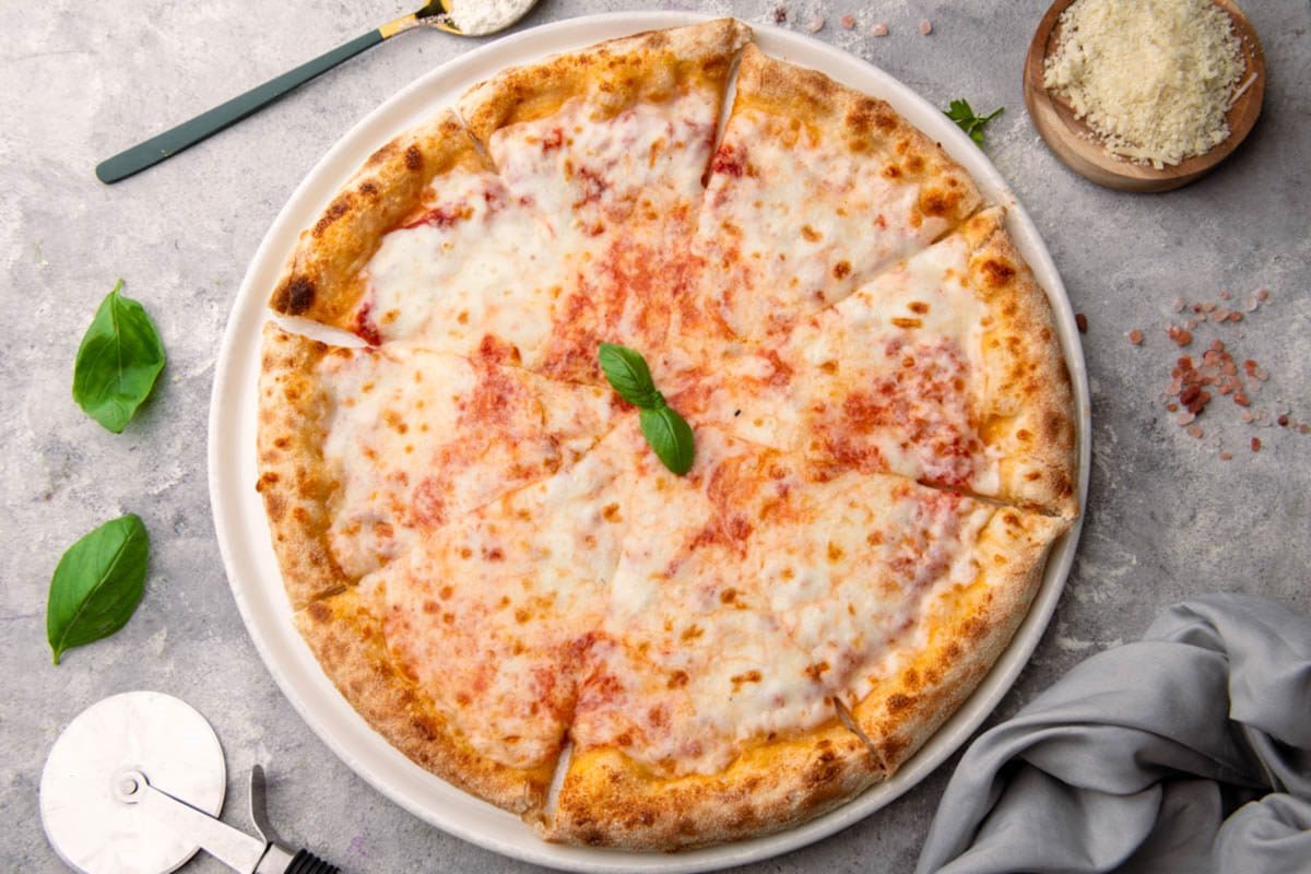 The Crispy Crust Pizza Staten Island, NY Restaurant Menu + Delivery