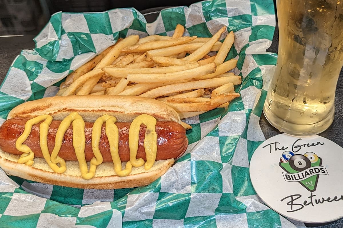 The Green Between Billiards Zephyrhills, FL Restaurant Menu