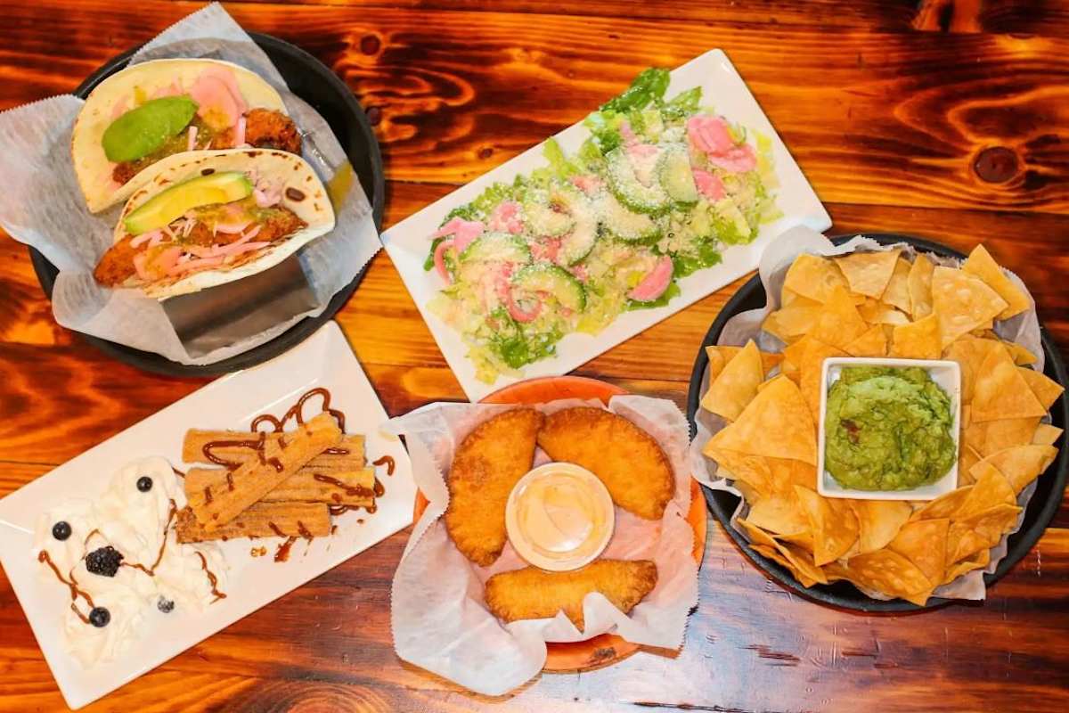La Posada Restaurant & Tequila Bar Delivery Menu Order Online 505
