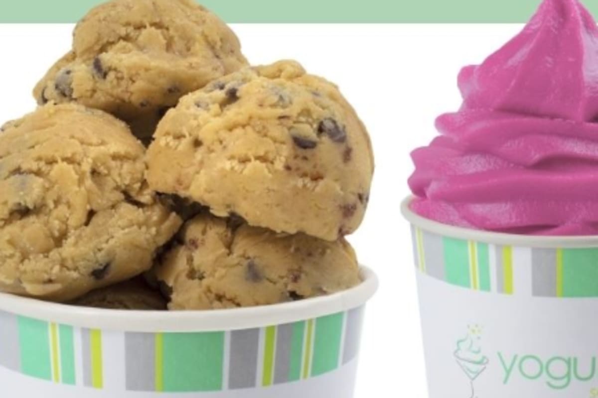 Yogurtini Overland Park Delivery Menu Order Online 8941 W 135th