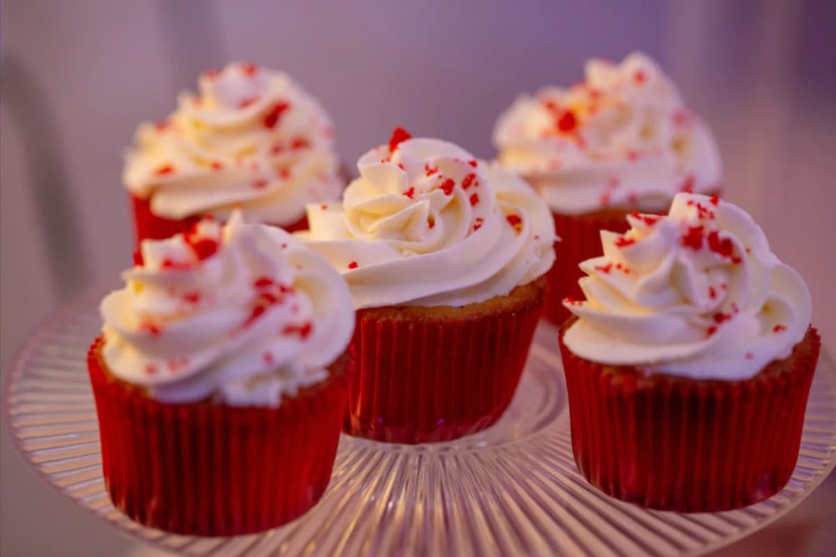 Irresistible Cupcakes Delivery Menu Order Online 11959 U Fair Oaks