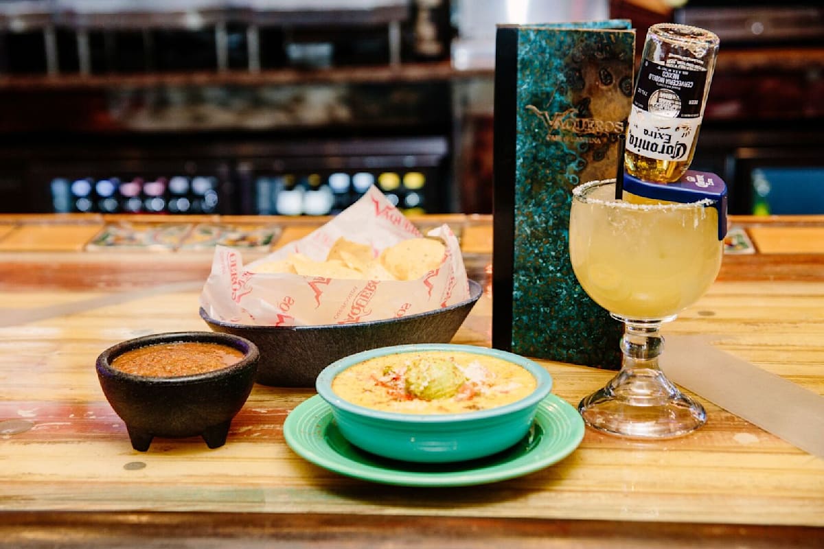 Vaqueros Cafe & Cantina Delivery Menu Order Online 1801 S Capital