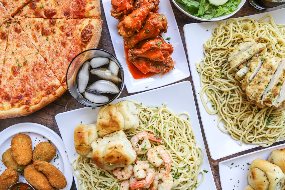 Ferrara Pizza And Pasta Delivery Menu Order Online 3020 Lamberton