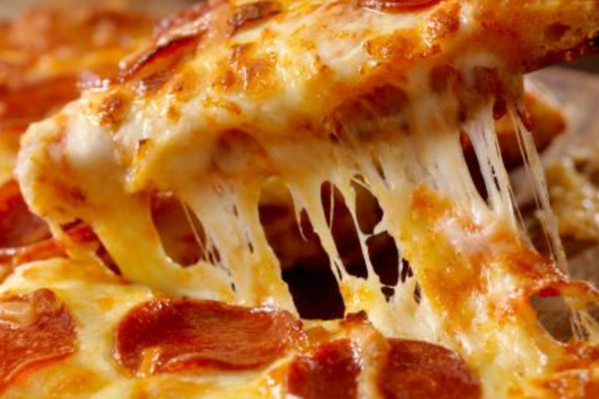 Pizza Mood Delivery Menu Order Online 100 Vineland Centre Drive 2