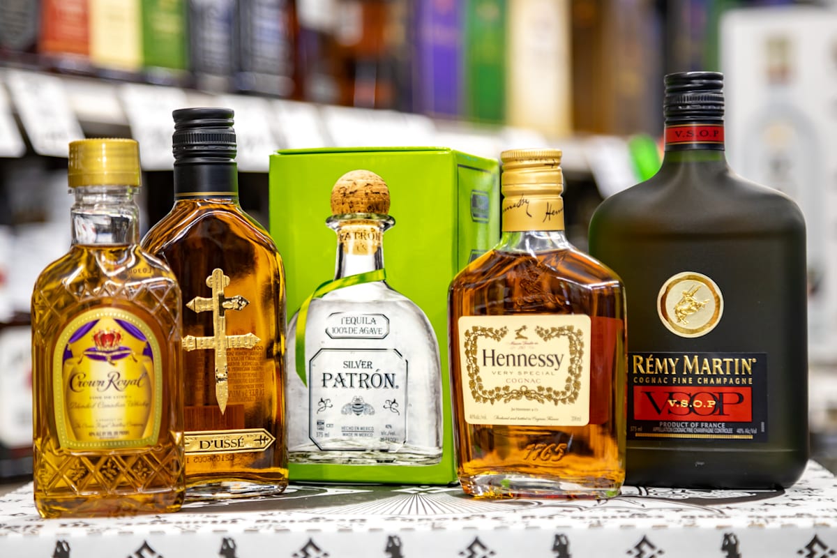 Family wine & liquors Homewood, IL Restaurant Menu + Delivery