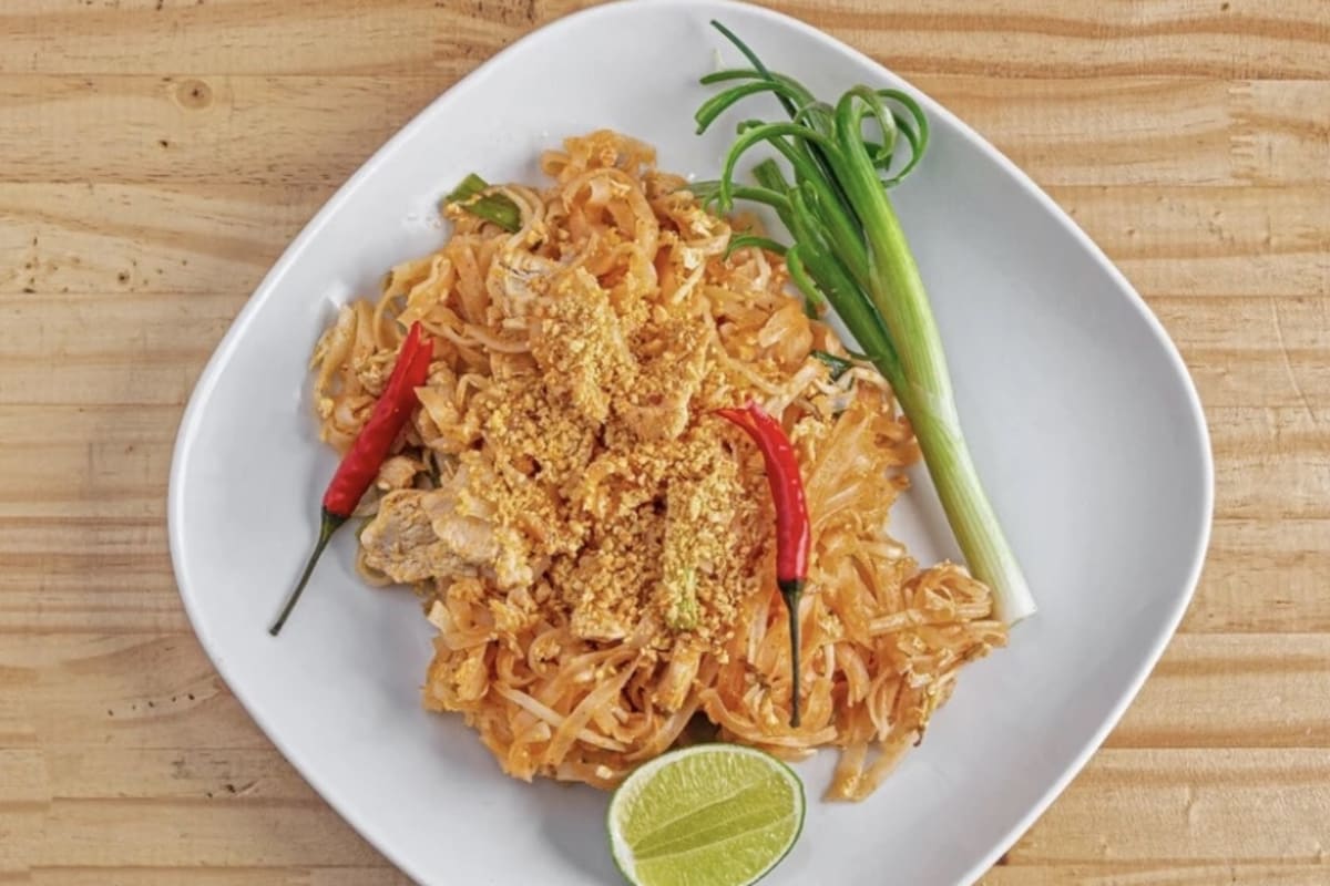 Thai Law Delivery Menu Order Online 3101 S Fort Hood St Killeen Grubhub