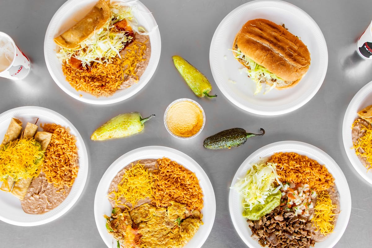 Alfredo's Mexican Food Delivery Menu Order Online 13952 Ramona Blvd