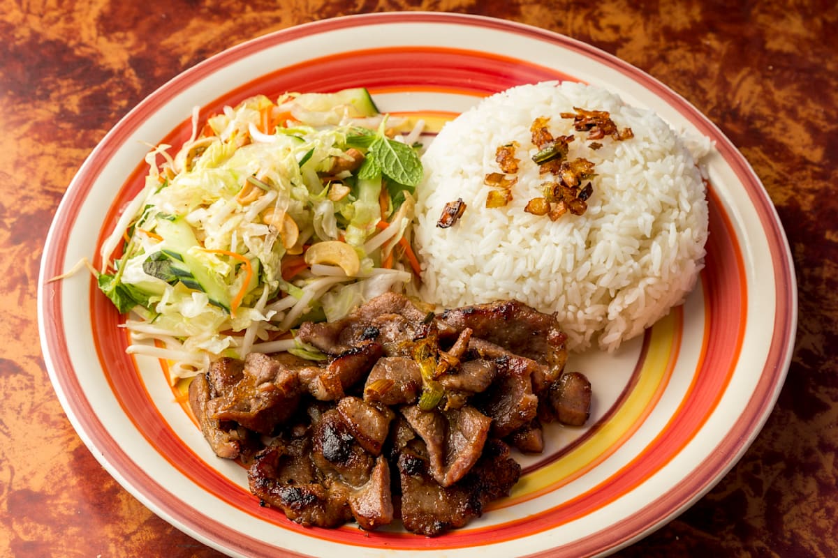 Saigon Boyz Sandwich Delivery Menu Order Online 835 N Gilbert Rd