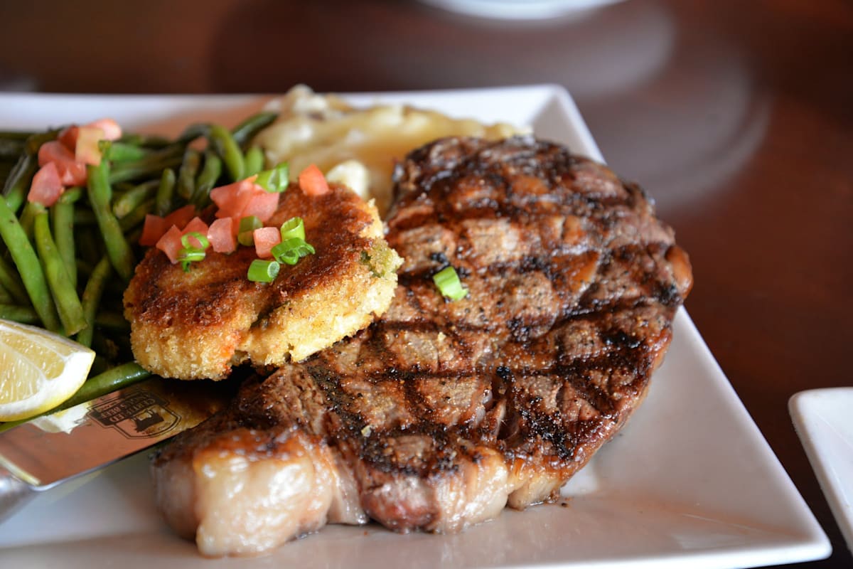 TBonz Gill & Grill Delivery Menu Order Online 1169 Seaboard St