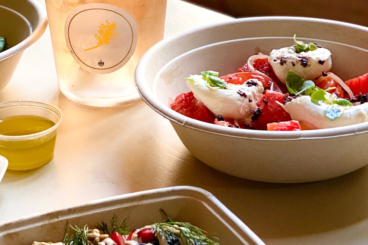 Fig & Olive Midtown Delivery Menu Order Online 10 E 52nd St New