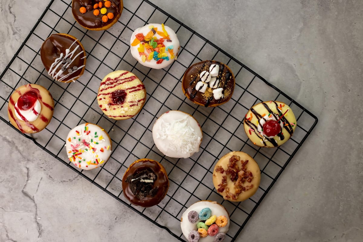 Dizzy Donuts Delivery Menu Order Online 8391 Byron Center Ave SW Byron Center Grubhub