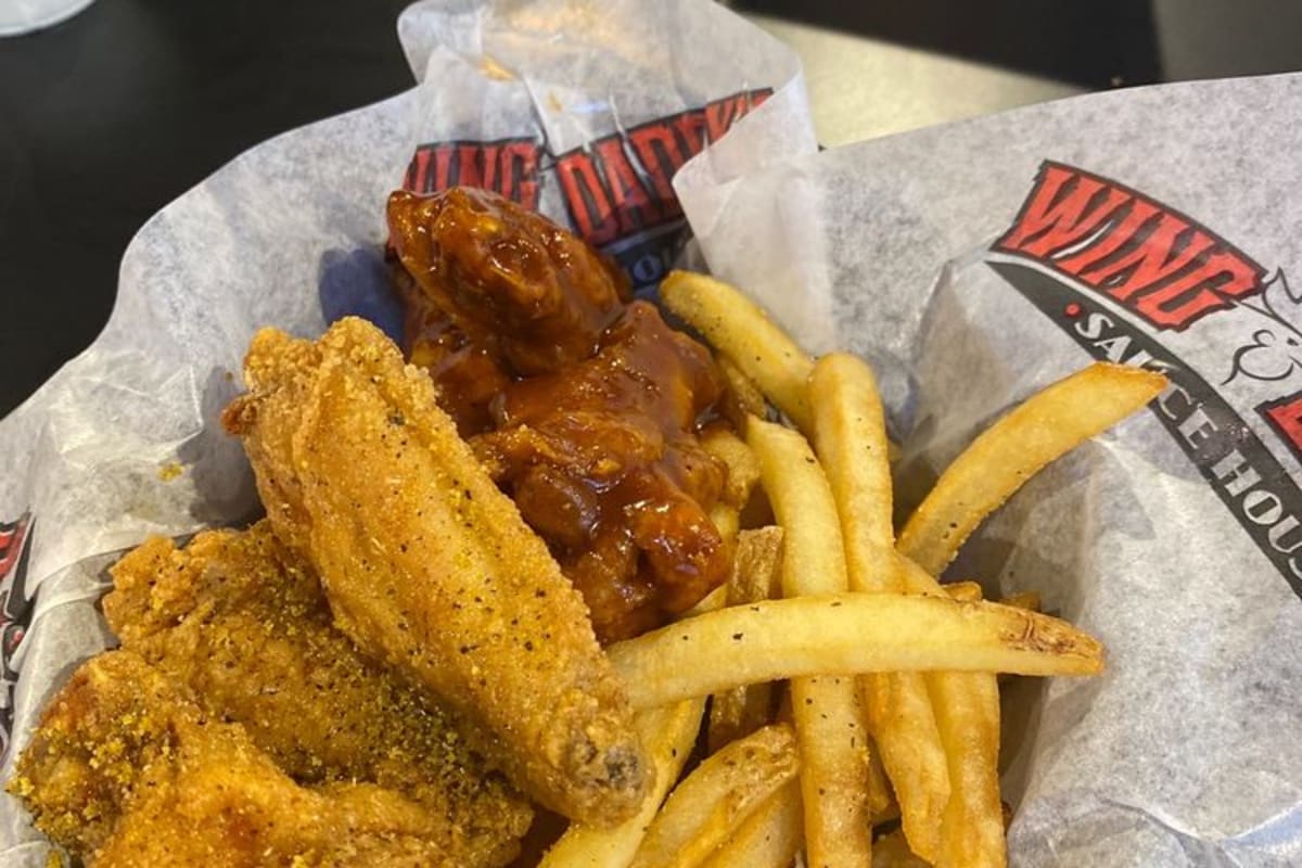 Wing Daddys Sauce House Delivery Menu Order Online 203 N General