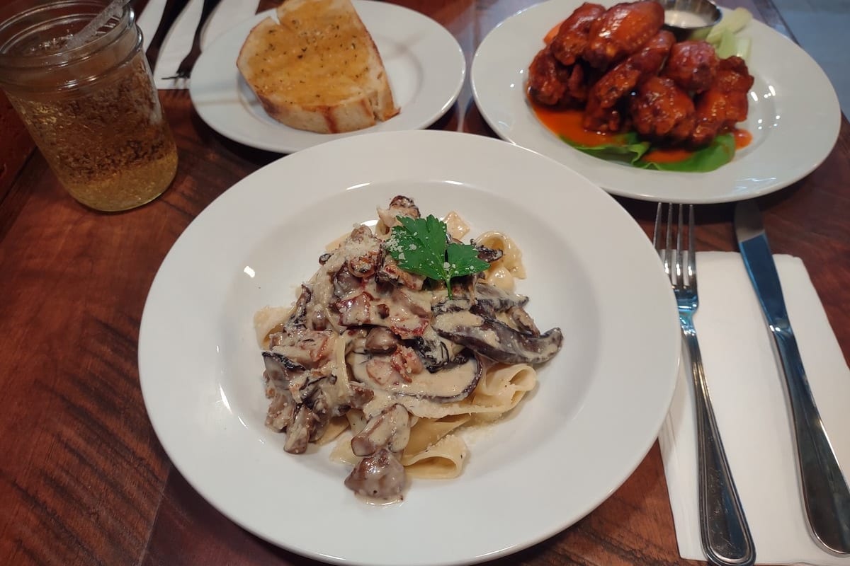 Familys Pizza & Pasta Delivery Menu Order Online 2376 Jerome Ave