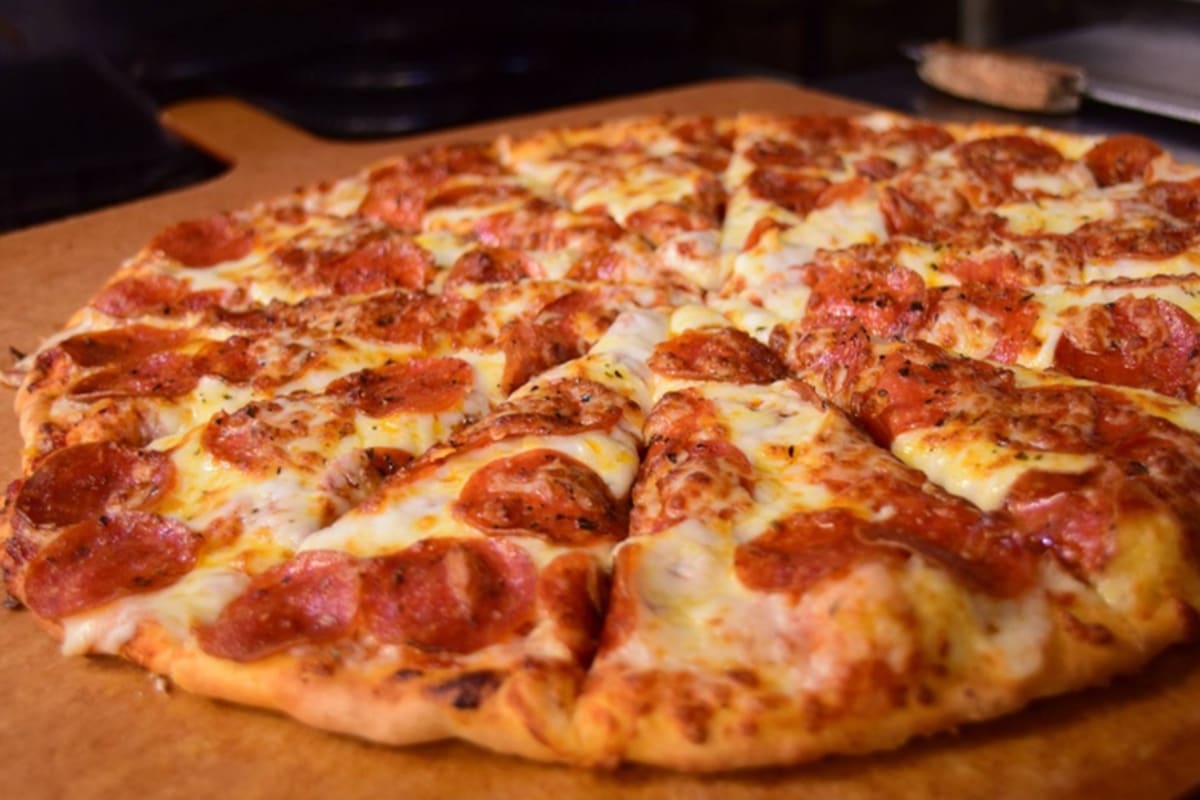 Ranch House Pizza Delivery Menu Order Online 17 Asylum St Hartford Grubhub