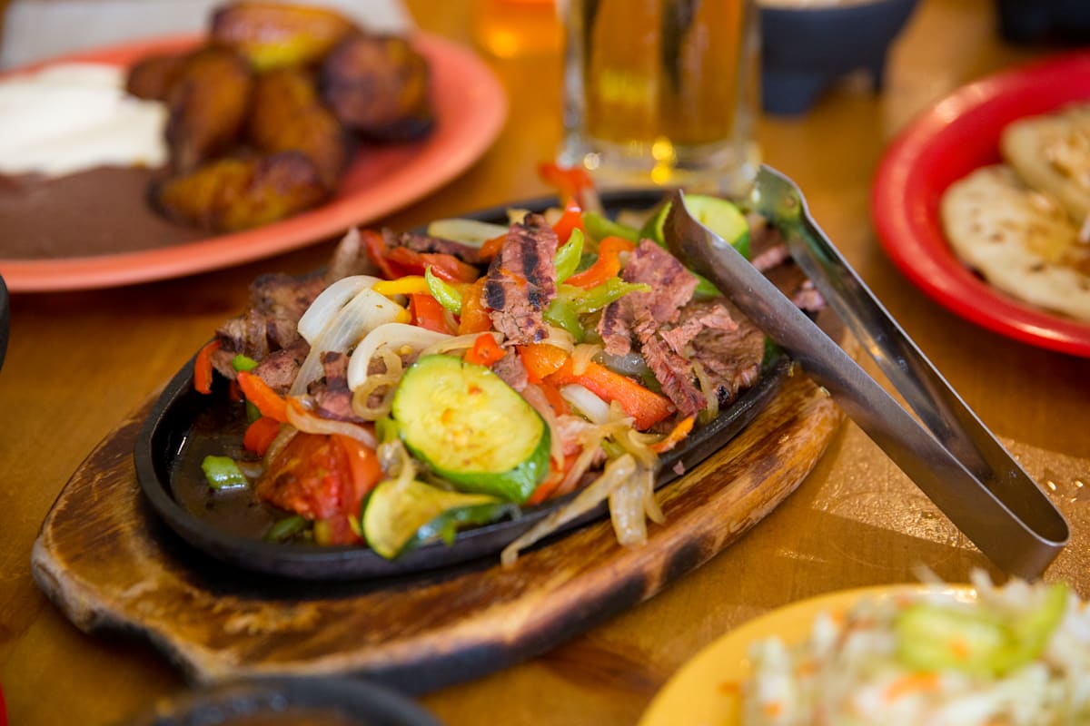 Las Cazuelas Restaurant & Pupuseria Delivery Menu Order Online 5707