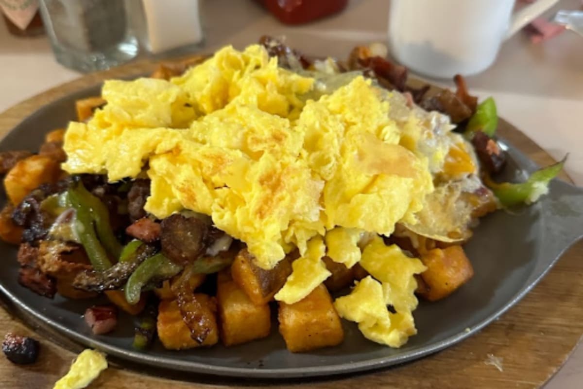 Peachtree Restaurant Delivery Menu Order Online 6600 NE Hwy 99