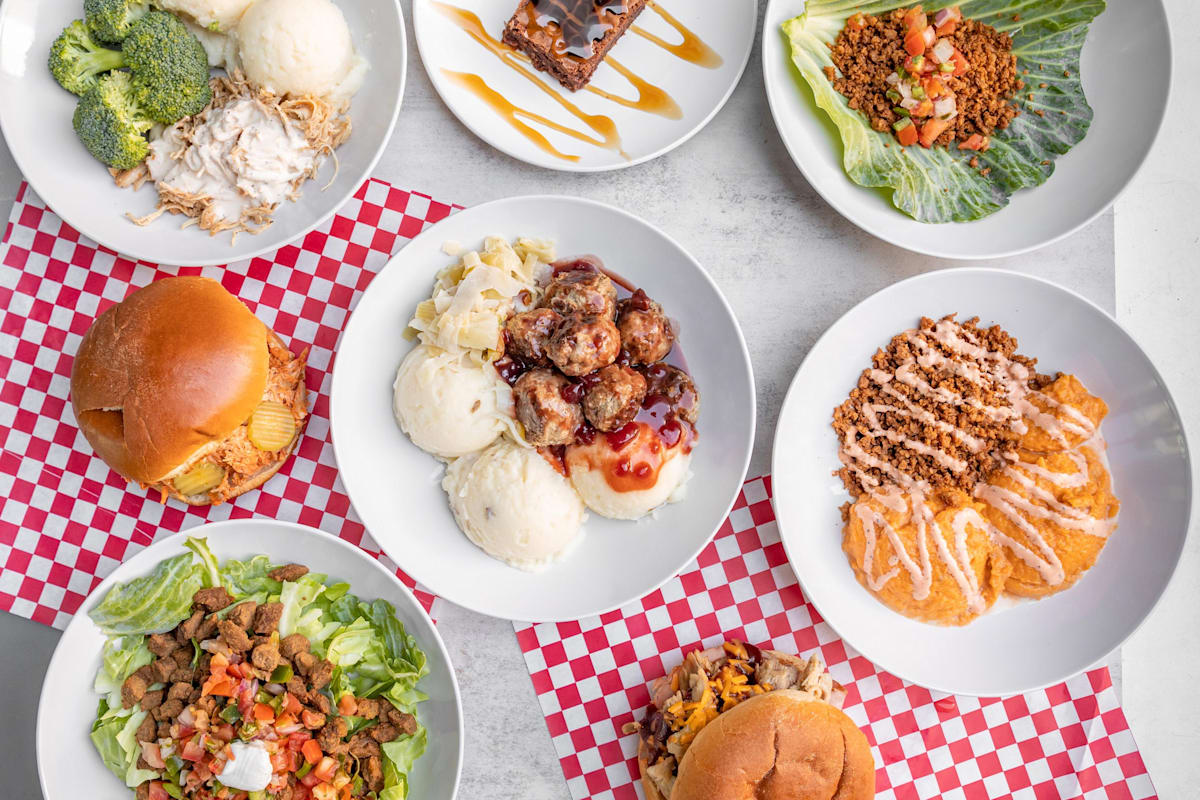 Sauced Up Foods Delivery Menu Order Online 5610 N Interstate Hwy 35