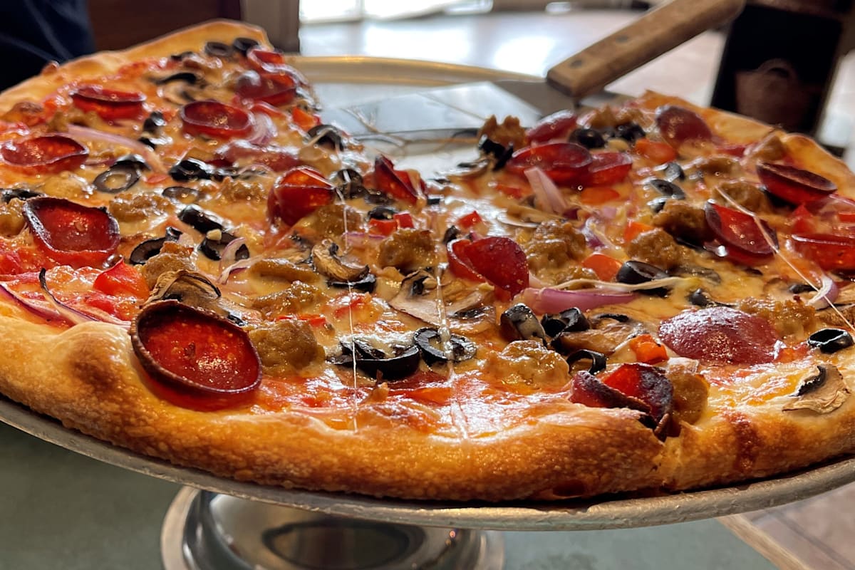 Westchase Pizza & Pasta Co. Delivery Menu Order Online 13048 Race