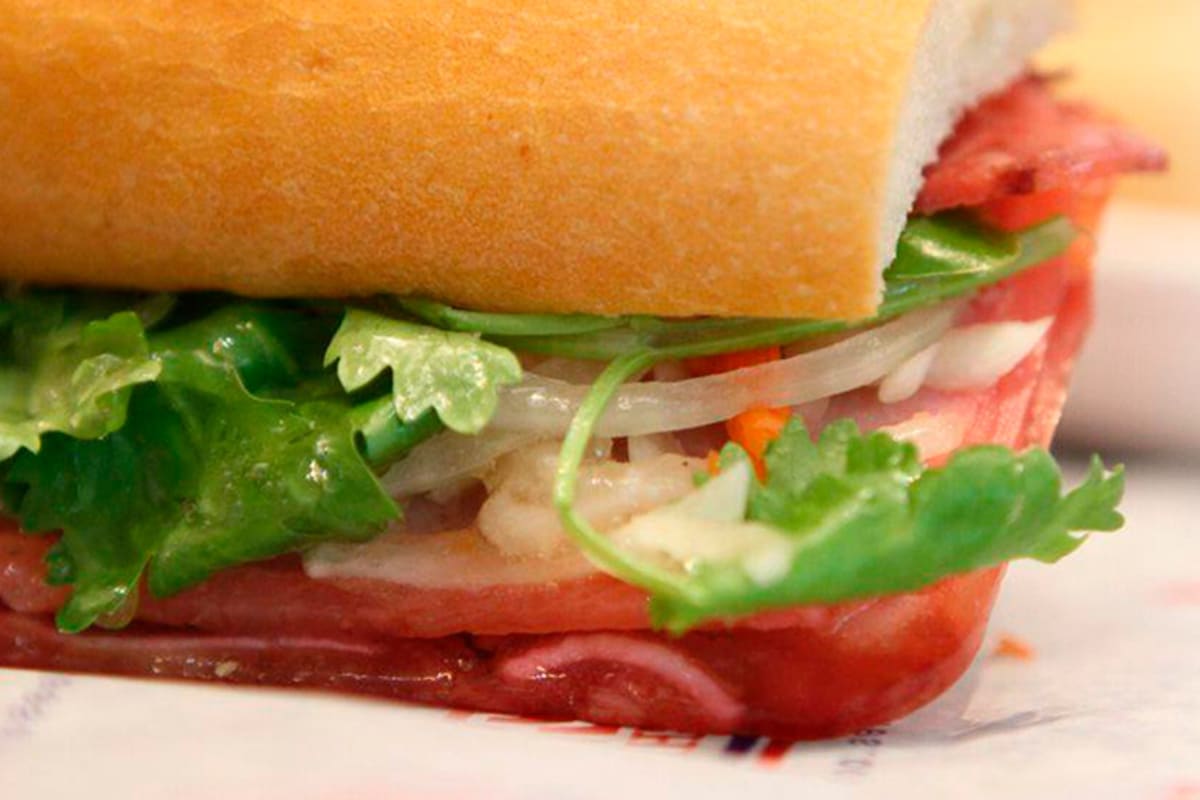 Lee's Sandwiches Delivery Menu Order Online 1451 Artesia Blvd