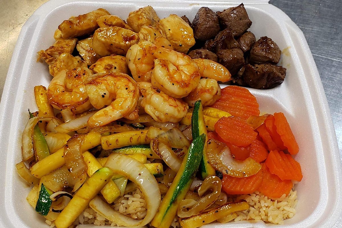 Hungry Sumo Hibachi House Knoxville, TN Restaurant Menu + Delivery
