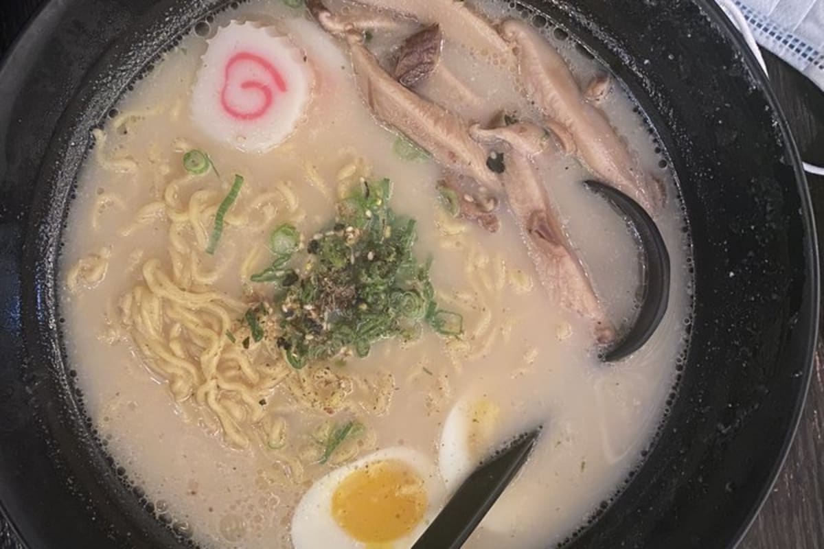 Noodle Bistro Delivery Menu Order Online 1411 S Milton Rd Flagstaff