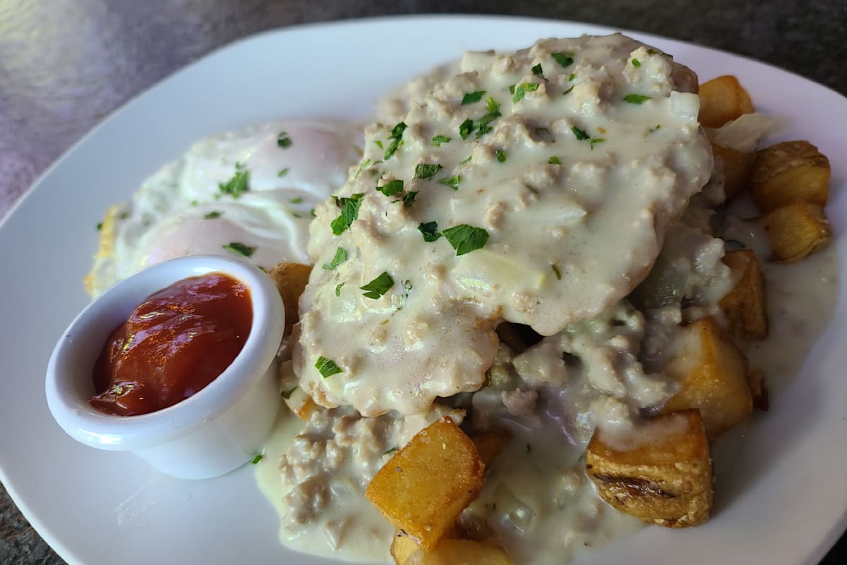 Greenlake Bar & Grill Delivery Menu Order Online 7200 E Green Lake