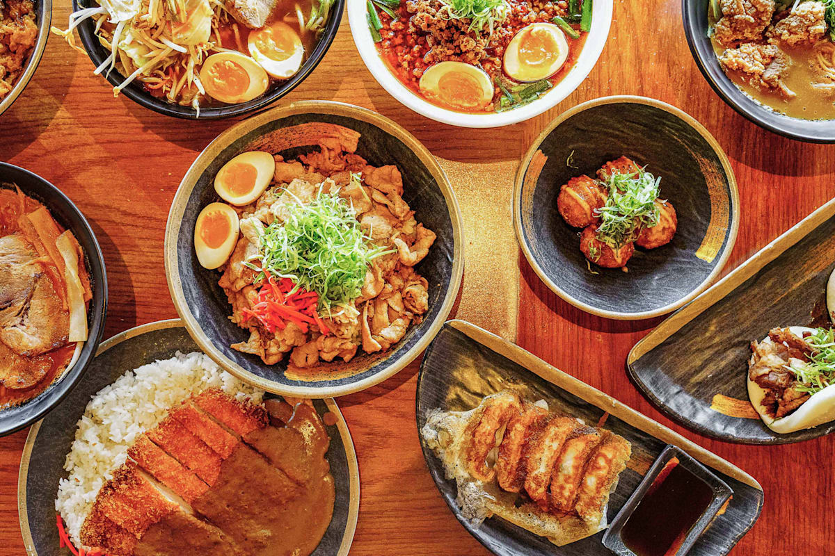 Tatsu Ramen House Delivery Menu Order Online 2490 Bushwood Dr Elgin