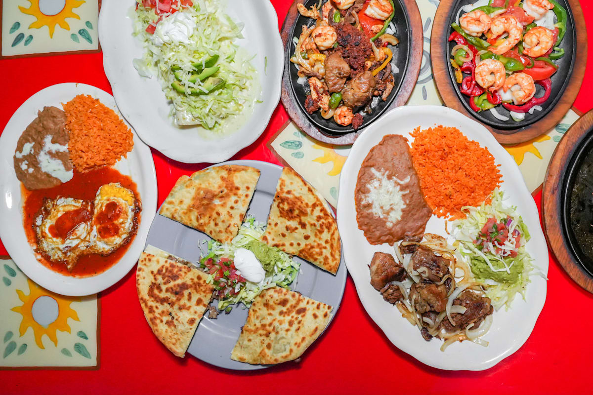 Tequila & Acordeon Mexican Restaurant Delivery Menu Order Online