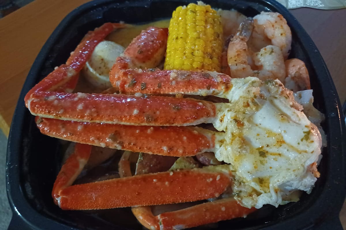 Deeo's seafood store