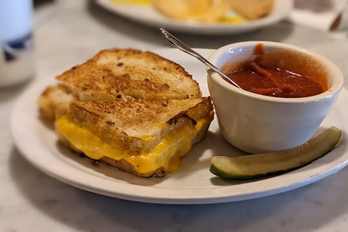 Beacon Bread Company Delivery Menu Order Online 193 Main Street