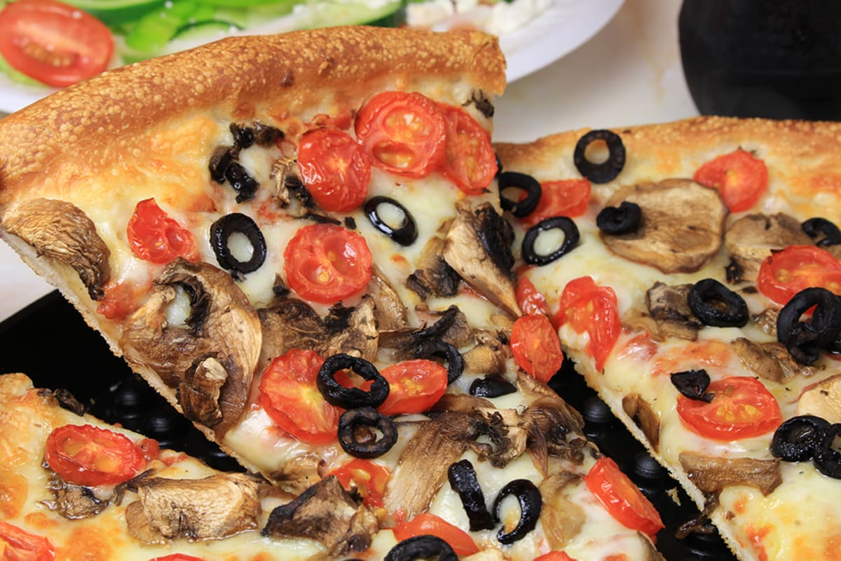 Harry's Famous Pizza Delivery Menu | Order Online | 6 S Main St ...