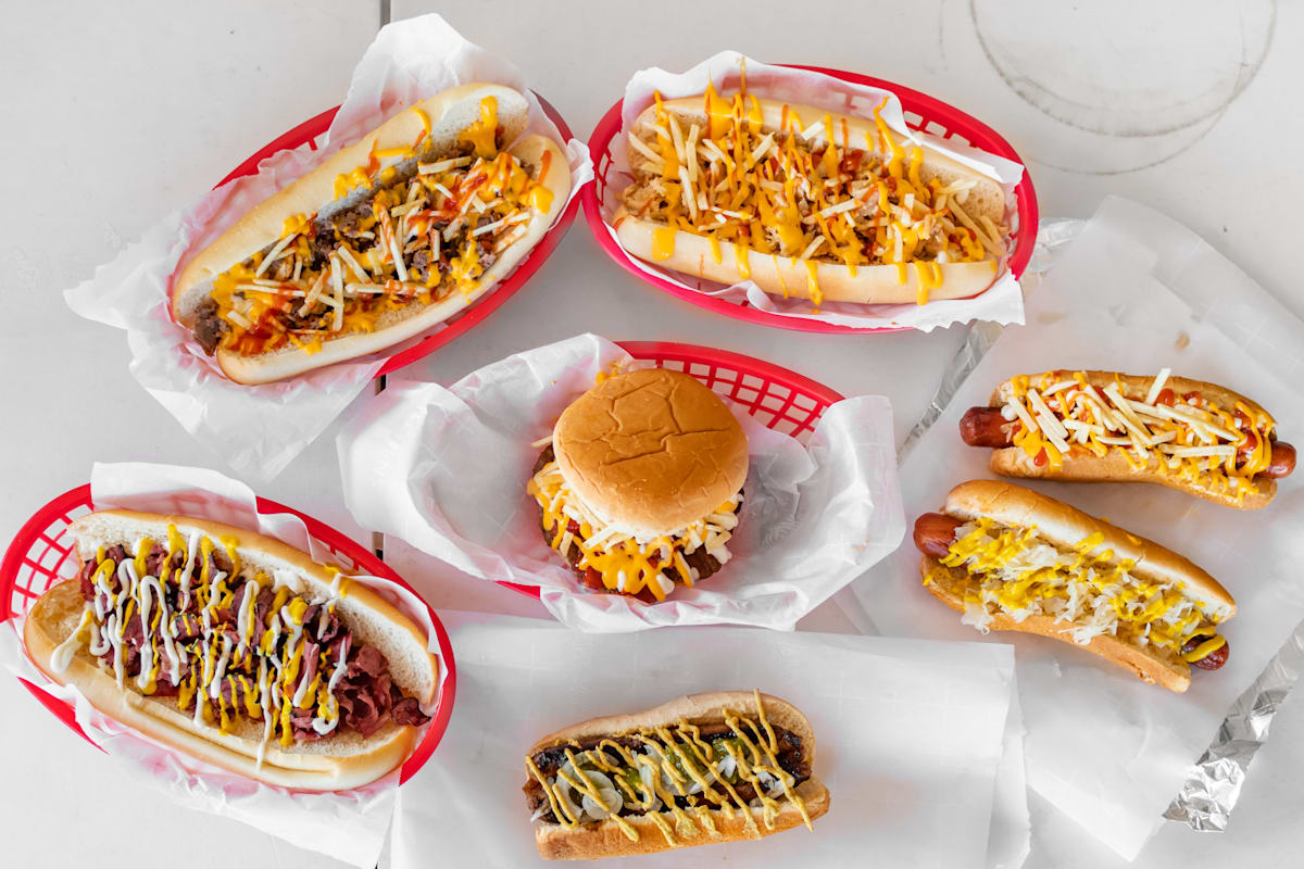 Sam's Dawg House Delivery Menu Order Online 10640 E Colonial Dr