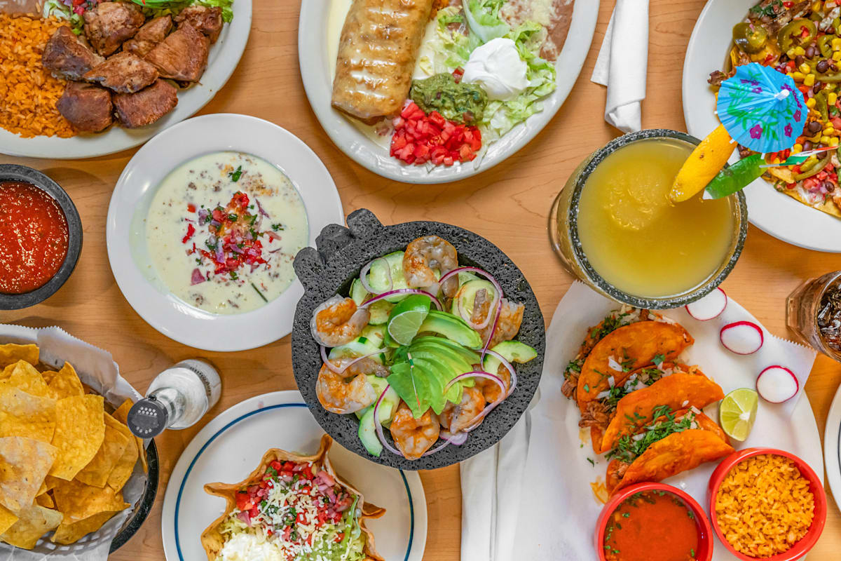 Zapata Mexican Restaurant Delivery Menu Order Online 7044