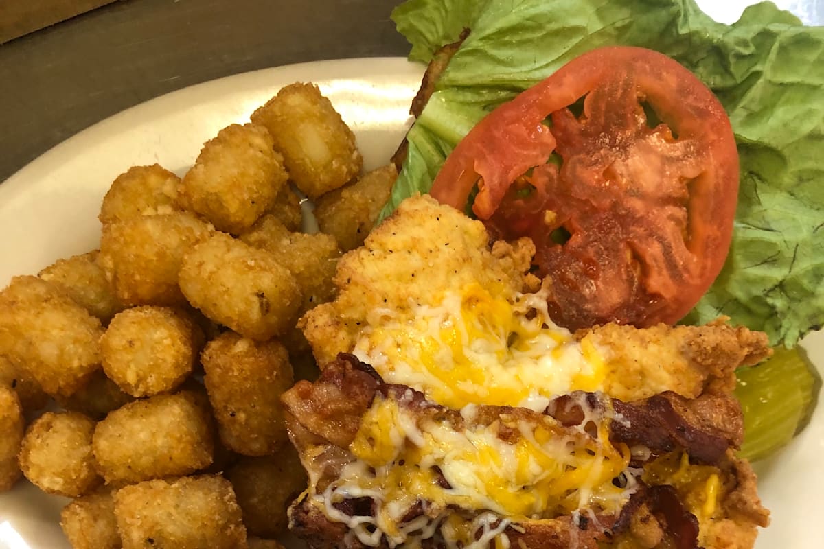 R & B Pub House Delivery Menu Order Online 1075 Filbert Hwy York