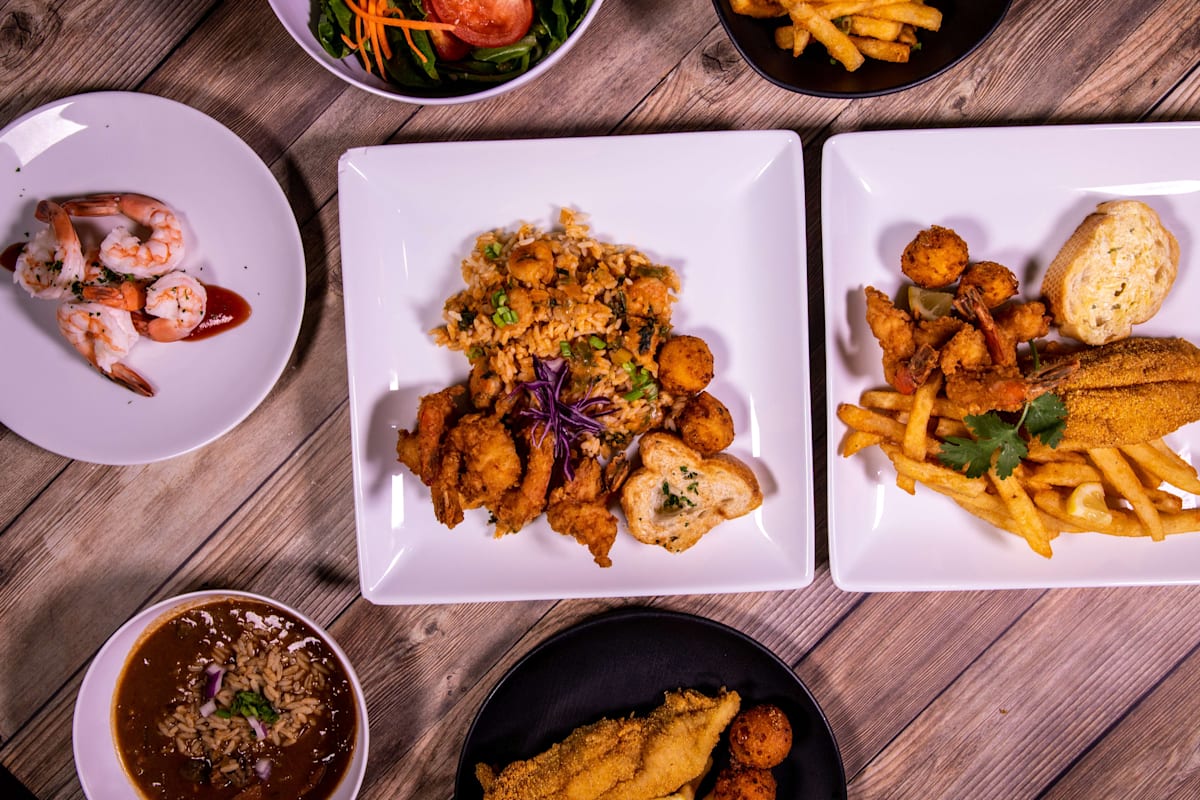 The Catch Seafood Delivery Menu Order Online 724 W Main St